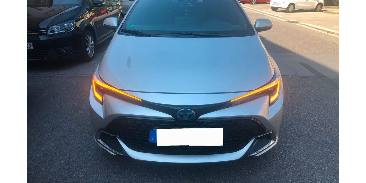 Toyota Corolla 180.000 km 18.300 &euro; Mülheim 45473