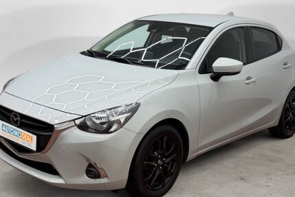 Mazda 2 72.345 km 11.989 &euro; Moers 47445