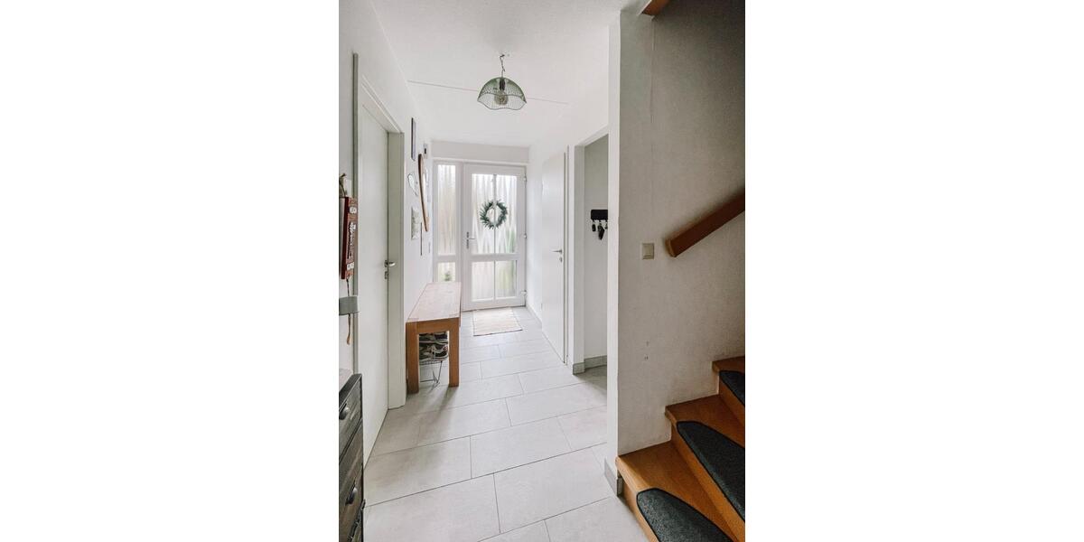 Reihenhaus Essen Stadtbezirk VI - 5 Zimmer, 127 m&sup2;, 1.970&euro; | Angebot:25922931