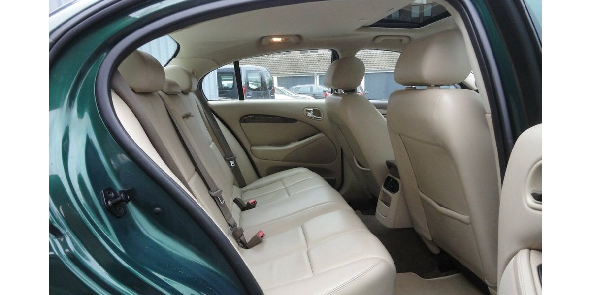 Jaguar S-Type 3.0 V6 Executive Autom Leder Navi Xenon 114.000 km 8.990 &euro; Neuss 41462