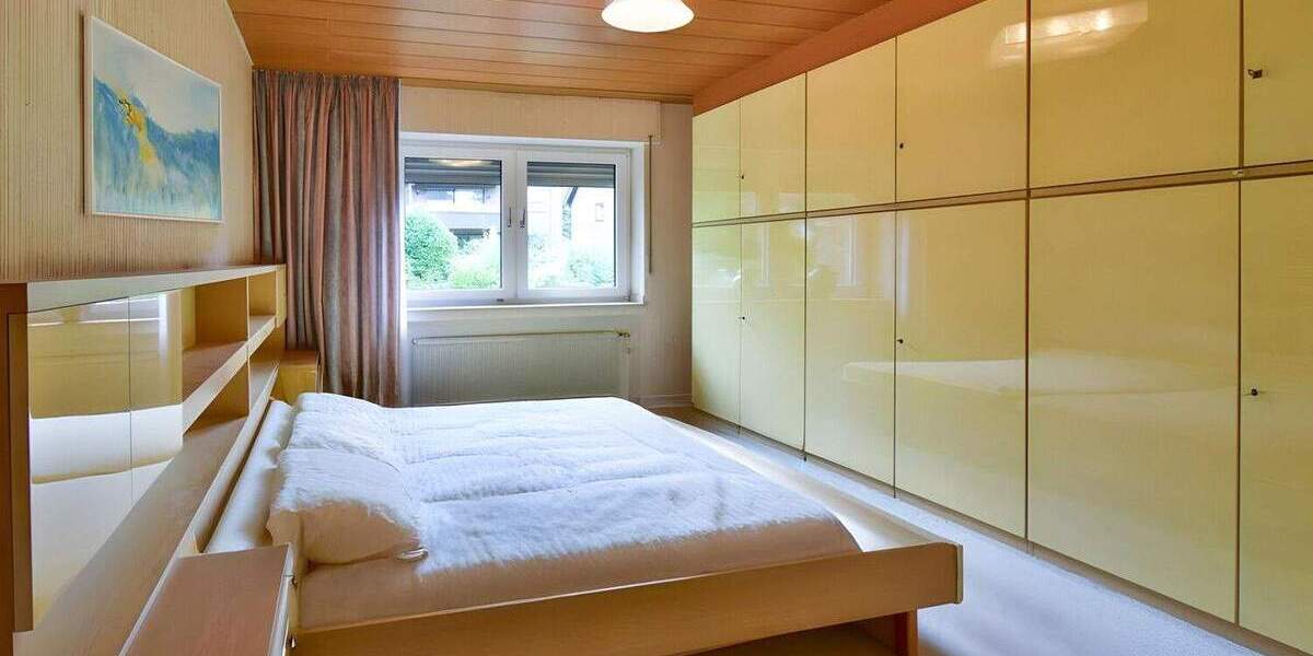 Mehrfamilienhaus, Wohnhaus Duisburg / Buchholz Buchholz - 6 Zimmer, 176 m&sup2;, 499.000&euro; | Angebot:25741653