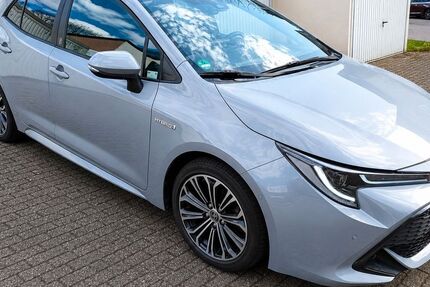 Toyota Corolla 78.500 km 18.900 &euro; Mülheim 45476
