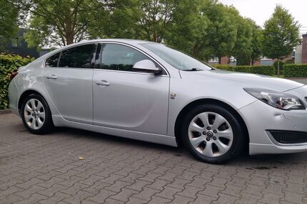 Opel Insignia 178.000 km 8.300 &euro; Tönisvorst 47918
