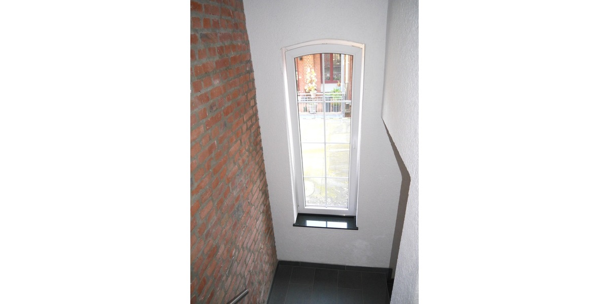 SG, komfortable 85m² 2 Zi. Loftwohnung in Zentrumsnähe, Balkon, Stellplatz, Einbauküche - Loft - Studio - Atelier Solingen Mitte | Angebot:26457871