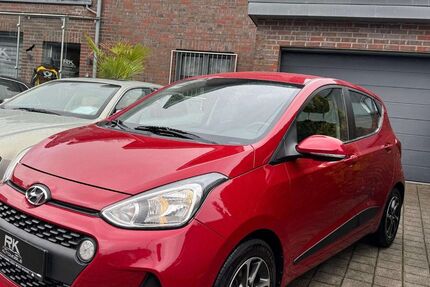 Hyundai i10 142.000 km 6.999 &euro; Solingen 42651