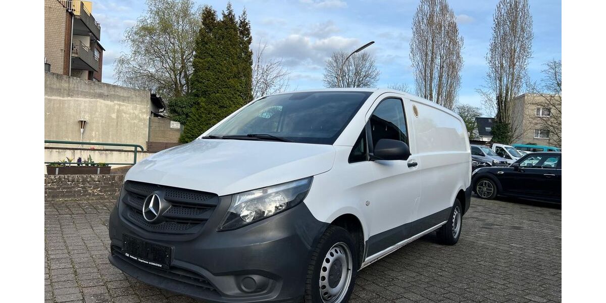 Mercedes-Benz Vito 288.061 km 10.490 &euro; Düsseldorf 40597