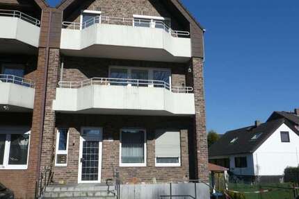 Wohnung Neukirchen-Vluyn Vluyn - 4 Zimmer, 106 m&sup2;, 1.050&euro; | Angebot:26586321