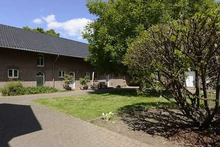 Wohnung Grevenbroich Wevelinghoven - 3 Zimmer, 132 m&sup2;, 253.000&euro; | Angebot:26965888