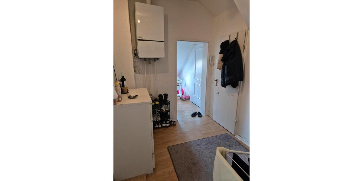 Dachgeschoßwohnung Krefeld Dießem - 2 Zimmer, 50 m&sup2;, 490&euro; | Angebot:26187162