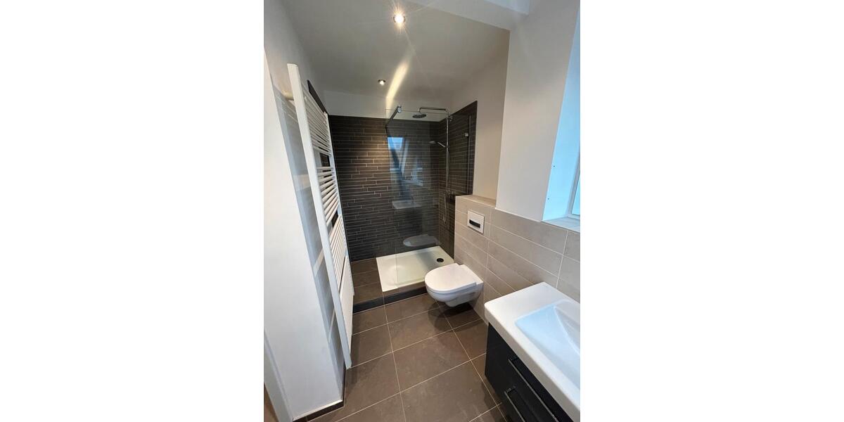 Dachgeschoßwohnung Solingen Burg - 3 Zimmer, 103 m&sup2;, 305.000&euro; | Angebot:25027377