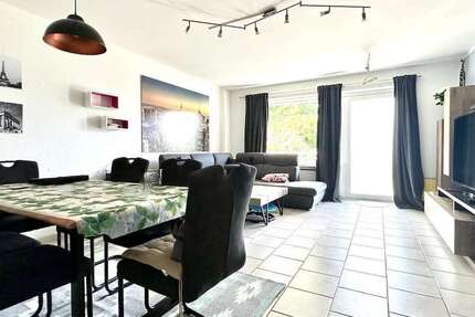 Wohnung Kaarst - 3 Zimmer, 87 m&sup2;, 920&euro; | Angebot:26986503