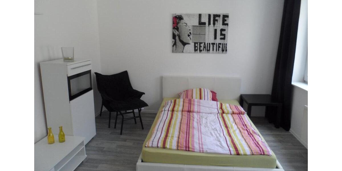 Etagenwohnung Krefeld Dießem - 1.5 Zimmer, 35 m&sup2;, 390&euro; | Angebot:27547778