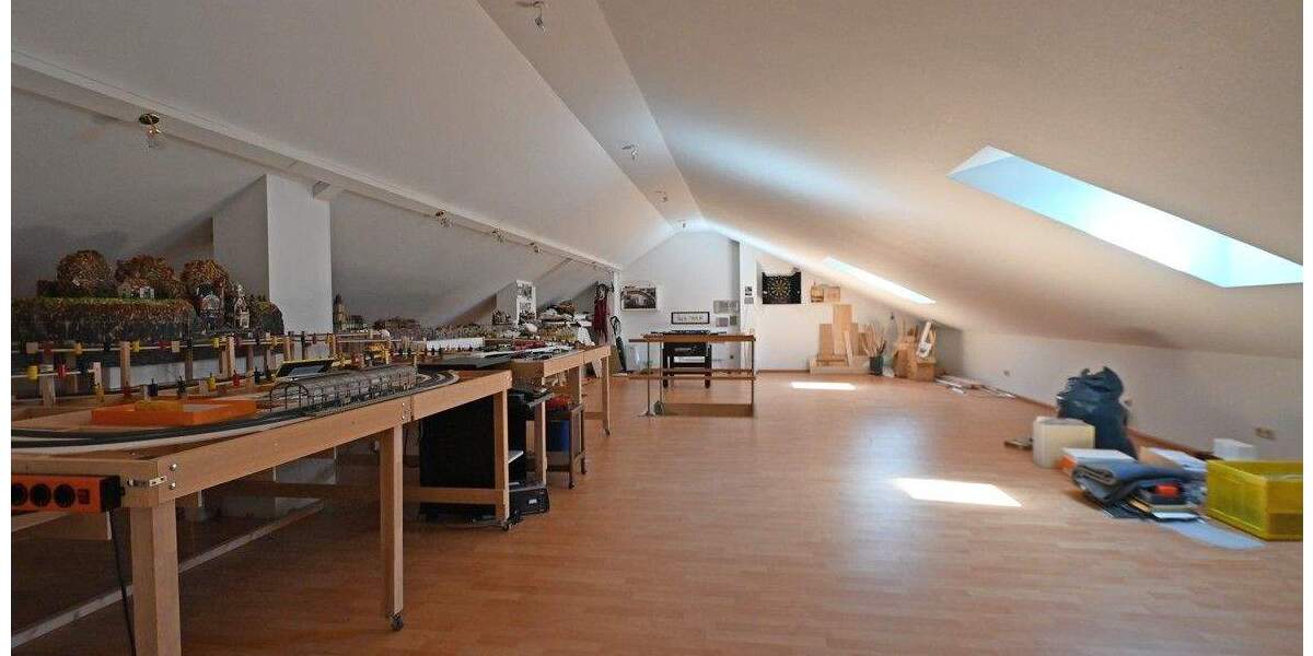 Etagenwohnung Essen Burgaltendorf - 5 Zimmer, 214 m&sup2;, 780.000&euro; | Angebot:25726328