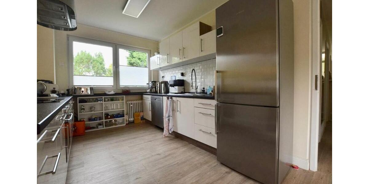 Einfamilienhaus Willich - 5 Zimmer, 150 m&sup2;, 3.350&euro; | Angebot:23227817