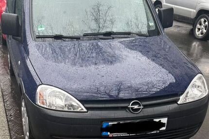 Opel Combo 178.000 km 3.399 &euro; Wuppertal 42119