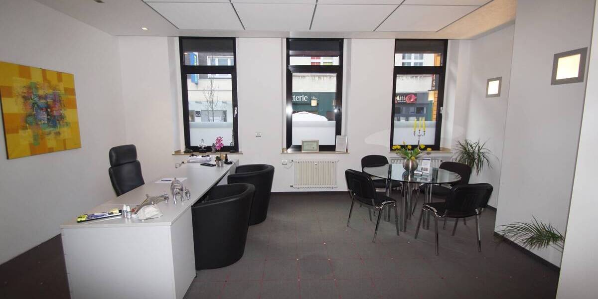 Mehrfamilienhaus, Wohnhaus Moers Moers-Mitte - 6 Zimmer, 174 m&sup2;, 1.390.000&euro; | Angebot:25675595