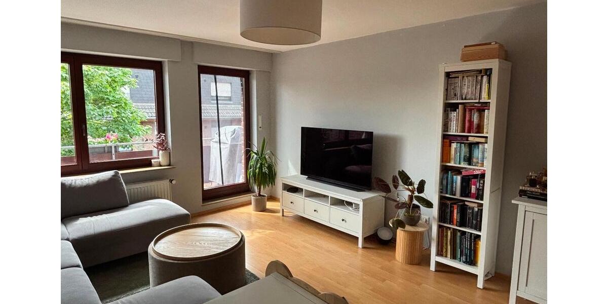 Dachgeschoßwohnung Moers Rheinkamp - 2 Zimmer, 65 m&sup2;, 195.000&euro; | Angebot:27213825