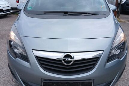 Opel Meriva 202.869 km 2.300 &euro; Essen 45356