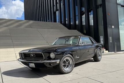 Ford Mustang 98.000 km 30.500 &euro; Düsseldorf 40221