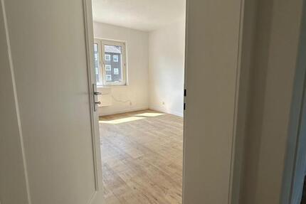 Wohnung Wuppertal Sedansberg - 2 Zimmer, 61 m&sup2;, 600&euro; | Angebot:25887568