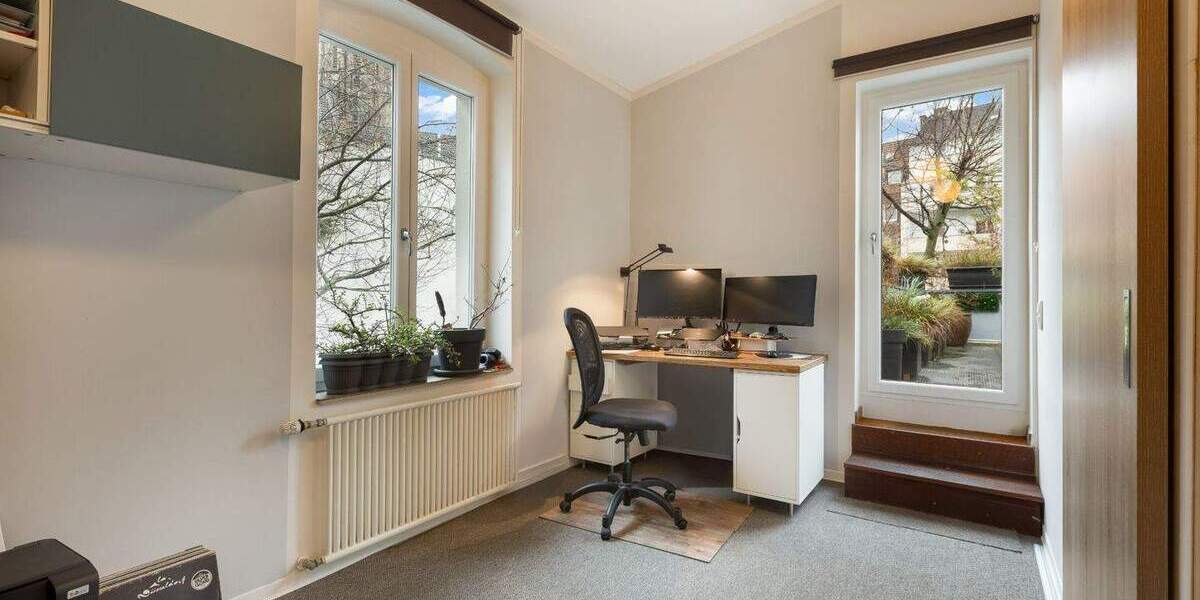 Etagenwohnung Düsseldorf Derendorf - 3 Zimmer, 138 m&sup2;, 995.000&euro; | Angebot:25998793