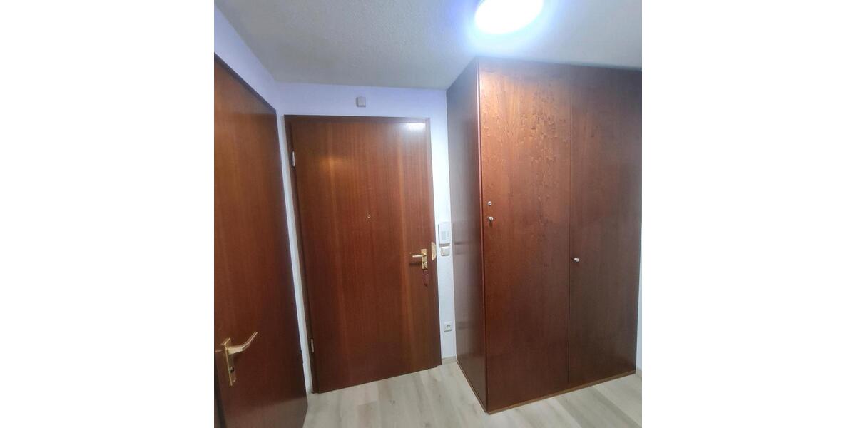 Etagenwohnung Essen Stadtbezirk II - 1 Zimmer, 48 m&sup2;, 380&euro; | Angebot:25433274