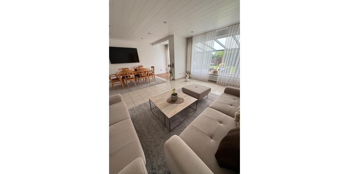 Reihenhaus Krefeld Fischeln - 5 Zimmer, 160 m&sup2;, 649.000&euro; | Angebot:26598301