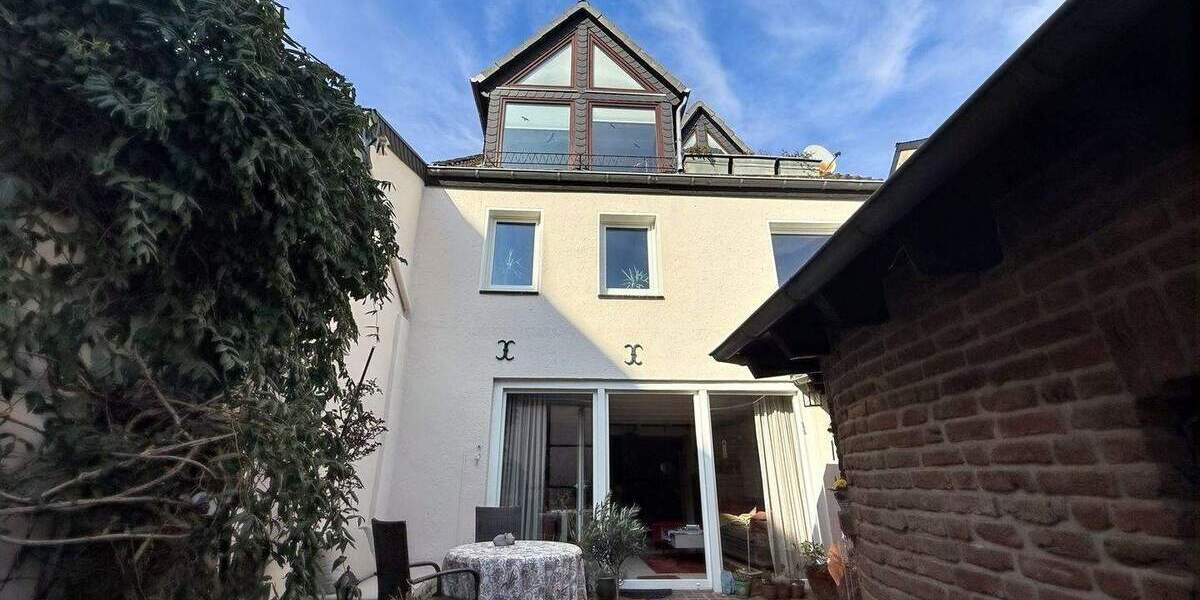 Einfamilienhaus Krefeld Linn - 4 Zimmer, 153 m&sup2;, 485.000&euro; | Angebot:25940231