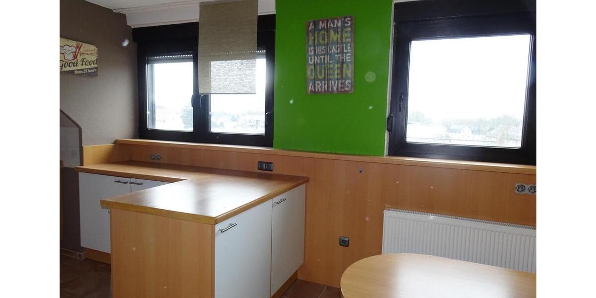 Dachgeschoßwohnung Bottrop Boy - 4.5 Zimmer, 140 m&sup2;, 1.050&euro; | Angebot:25650429