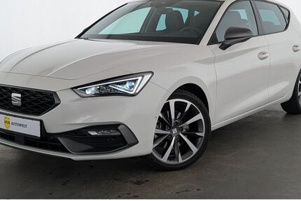 Seat Leon 8.690 km 25.460 &euro; Düsseldorf 40599