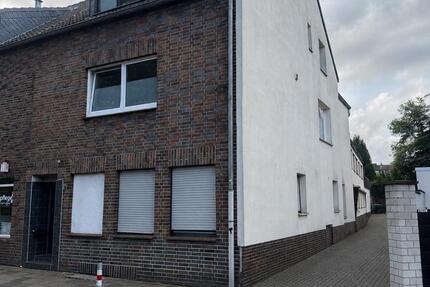 Haus Oberhausen Alstaden - 15 Zimmer, 390 m&sup2;, 519.000&euro; | Angebot:27533402
