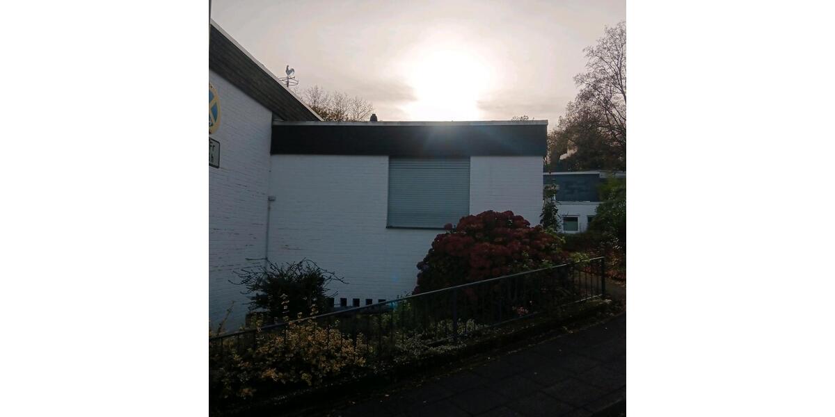 Bungalow Remscheid Lüttringhausen - 5 Zimmer, 130 m&sup2;, 335.000&euro; | Angebot:24772353