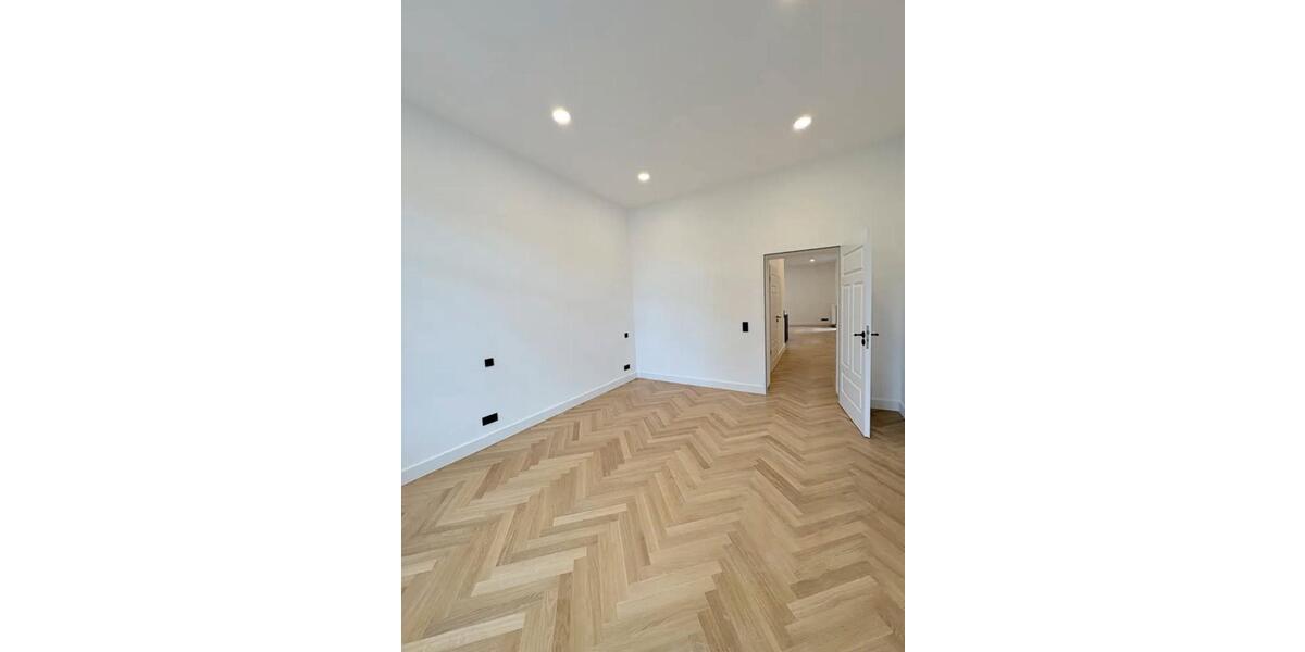 Etagenwohnung Düsseldorf Stadtbezirk 7 - 1 Zimmer, 71 m&sup2;, 1.725&euro; | Angebot:25972356