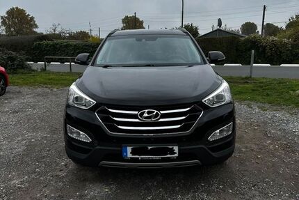 Hyundai SANTA FE 150.000 km 13.800 &euro; Düsseldorf 40625