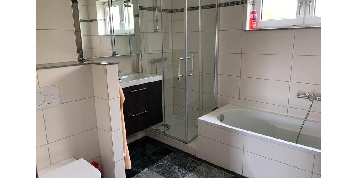Etagenwohnung Monheim am Rhein - 3 Zimmer, 75 m&sup2;, 240.000&euro; | Angebot:25340678