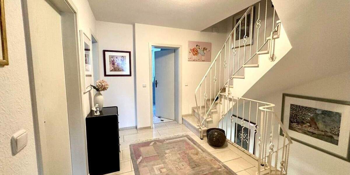 Doppelhaushälfte Neuss Rosellen - 5 Zimmer, 135 m&sup2;, 698.000&euro; | Angebot:25834732