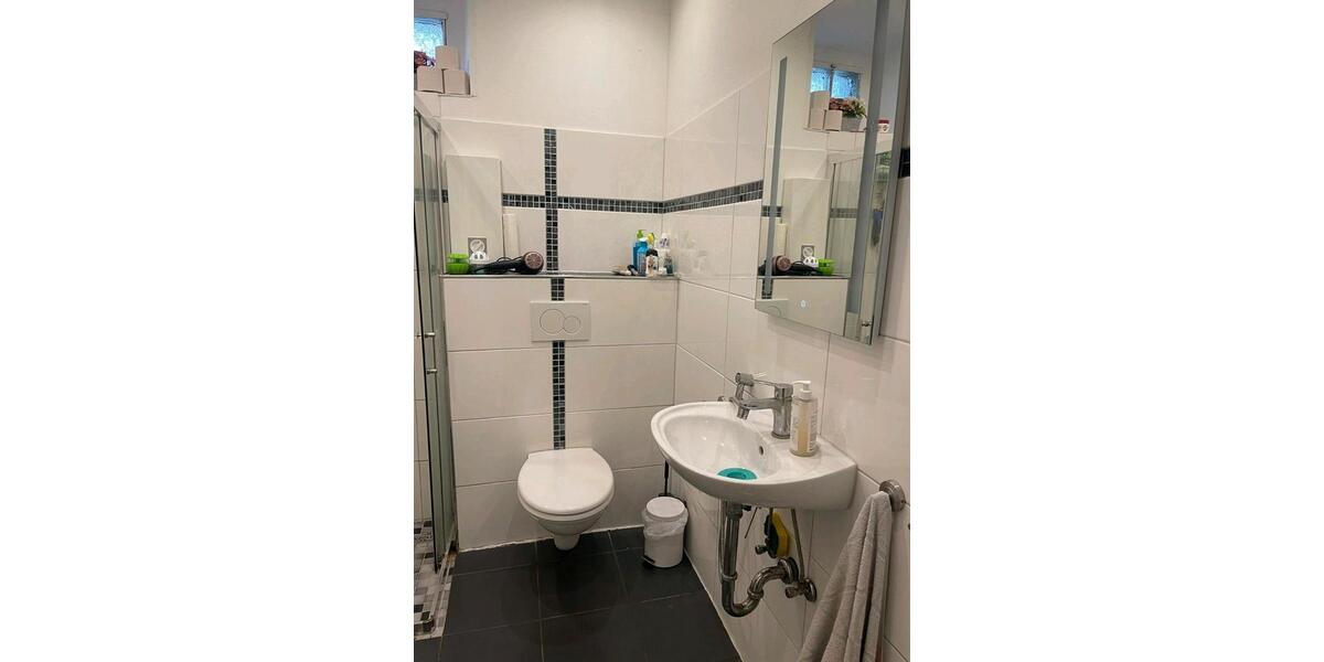 Etagenwohnung Essen Stadtbezirk VI - 2 Zimmer, 65 m&sup2;, 96.000&euro; | Angebot:26920839
