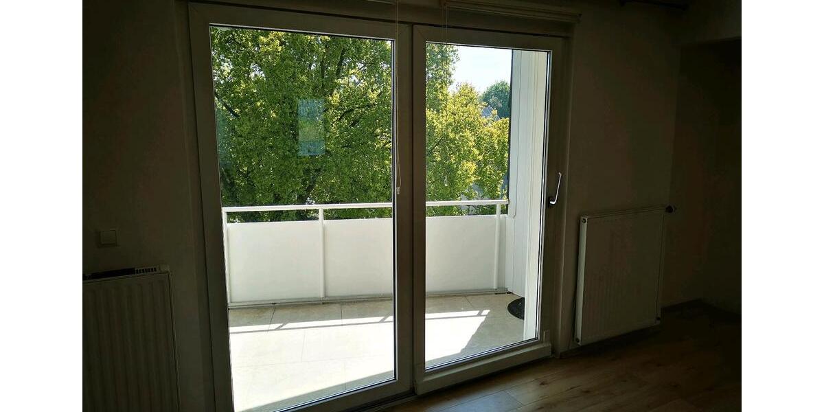 Dachgeschoßwohnung Velbert Velbert-Mitte - 2 Zimmer, 62 m&sup2;, 139.000&euro; | Angebot:27208640