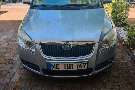 Skoda Fabia 136.000 km 2.399 &euro; Ratingen 40878