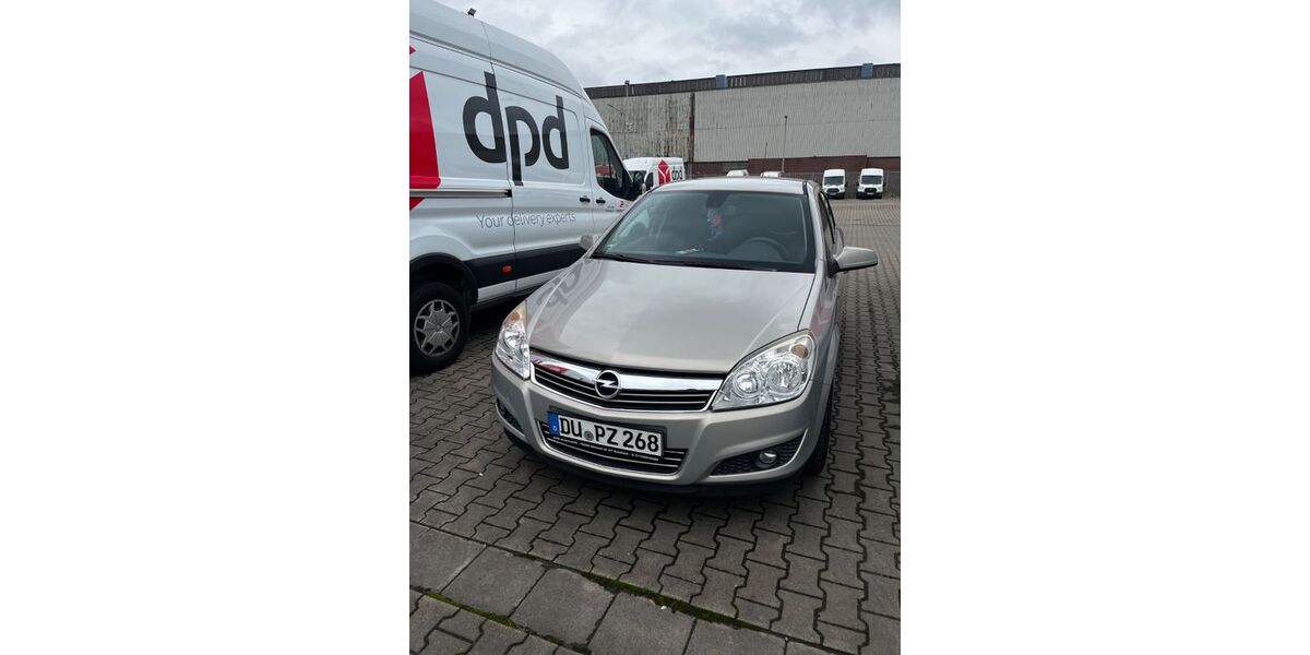 Opel Astra 72.500 km 4.800 &euro; Duisburg 47051
