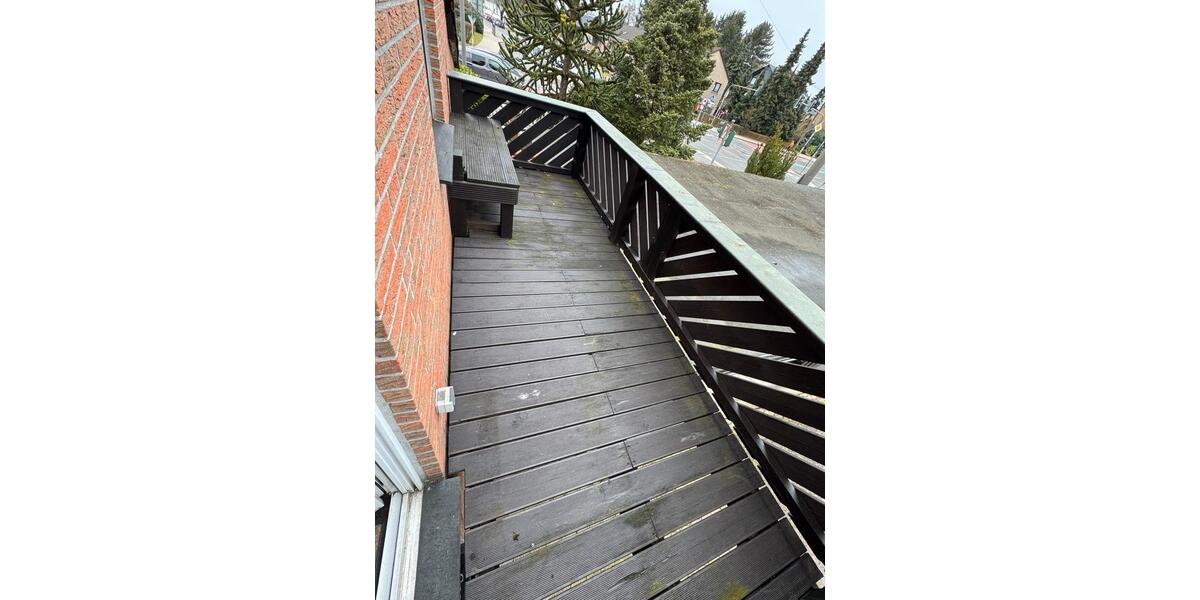 Dachgeschoßwohnung Langenfeld (Rheinland) - 2 Zimmer, 52 m&sup2;, 665&euro; | Angebot:26397791