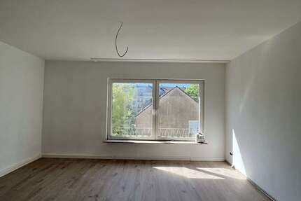 Wohnung Essen Frohnhausen - 3 Zimmer, 70 m&sup2;, 620&euro; | Angebot:27219271