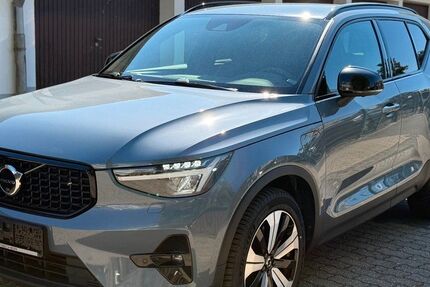 Volvo XC40 100.000 km 25.840 &euro; Düsseldorf 40468