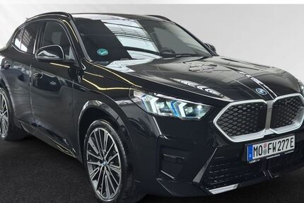 BMW iX2 6.000 km 55.790 &euro; Moers 47441
