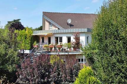 Haus Korschenbroich - 7 Zimmer, 247 m&sup2;, 880.000&euro; | Angebot:26479687