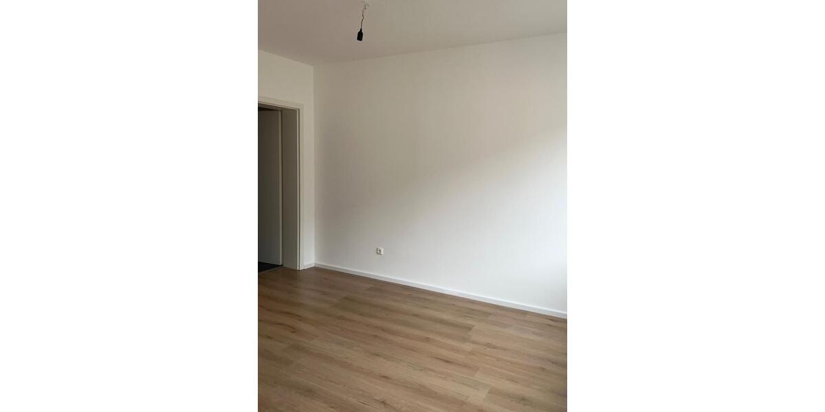 Einfamilienhaus Essen Stadtbezirk III - 19 Zimmer, 835 m&sup2;, 1.150.000&euro; | Angebot:27464581