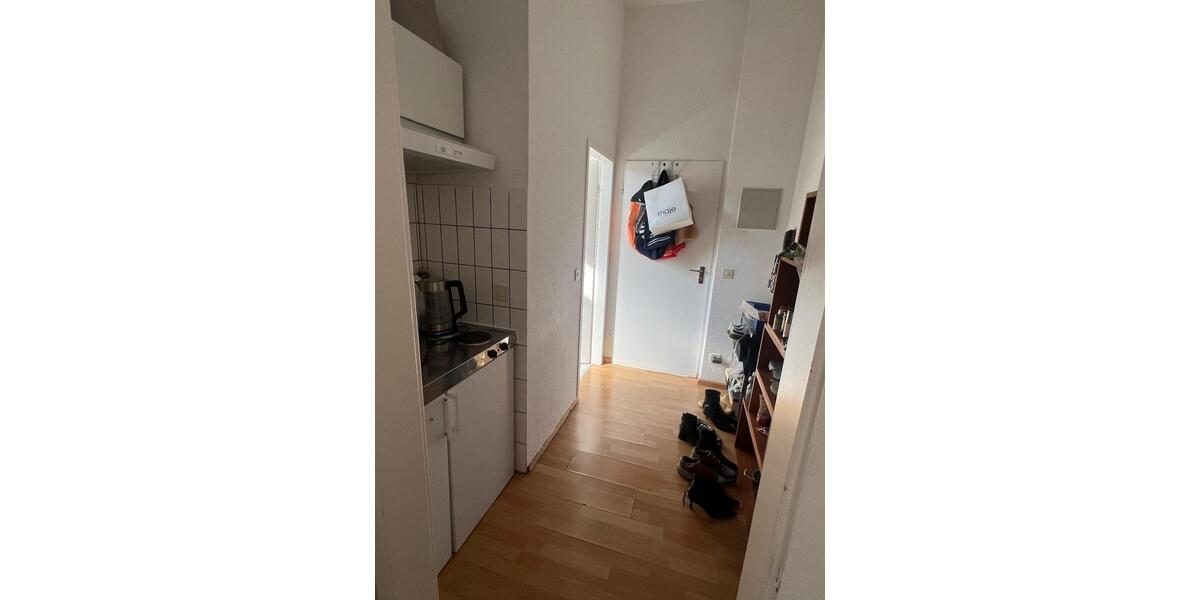 Etagenwohnung Düsseldorf Stadtbezirk 3 - 1 Zimmer, 36 m&sup2;, 535&euro; | Angebot:25843085
