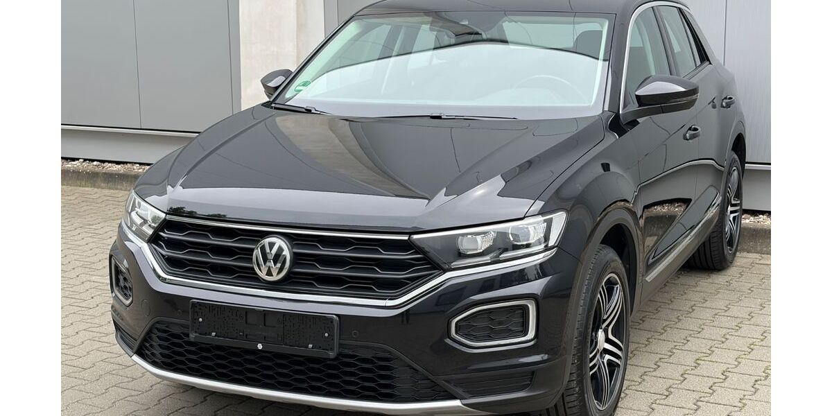 VW T-Roc 162.000 km 13.900 &euro; Düsseldorf - Bezirk 8 40231