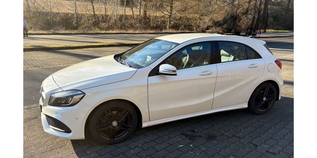 Mercedes-Benz A 180 145.500 km 11.900 &euro; Velbert 42555