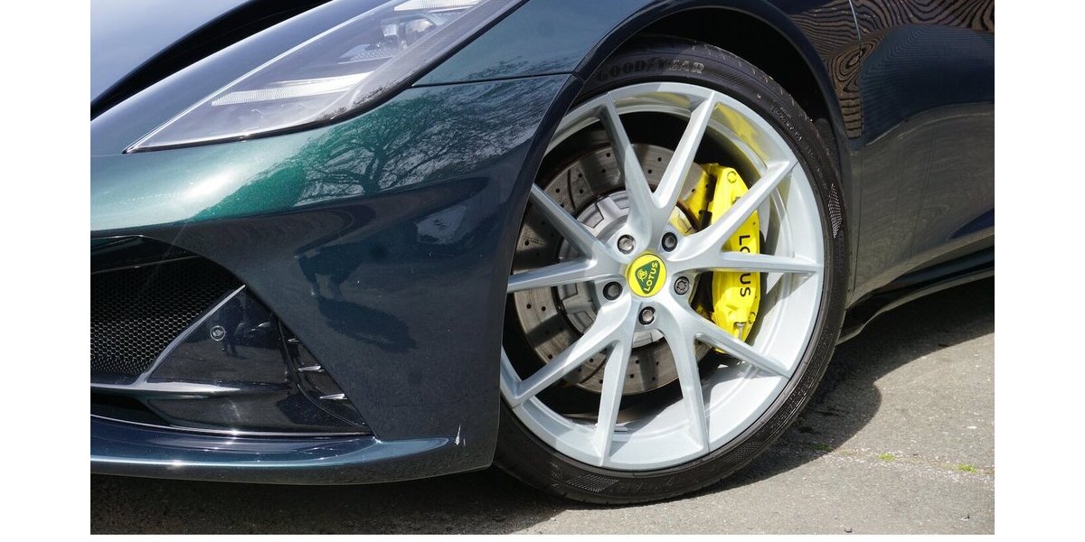 Lotus Emira V6 First Edition Leder Carplay Kamera 9.589 km 89.900 &euro; Wuppertal 42327
